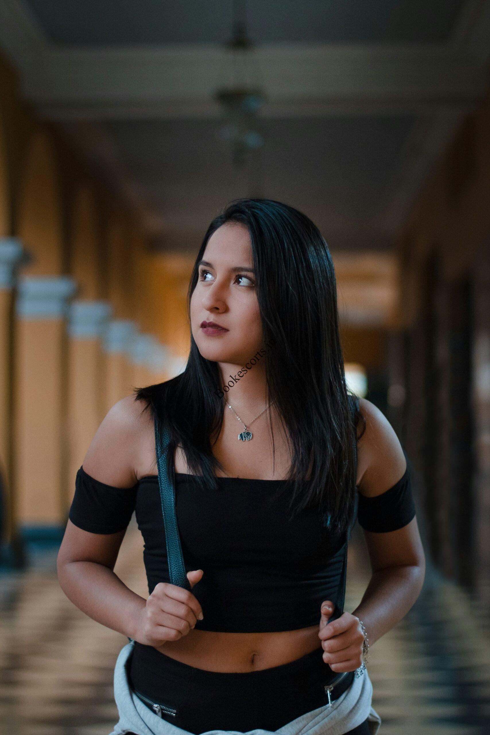 Sendhwa Escorts, I am available for your sexual needs