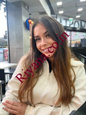 Verified Call Girls In Giri Nagar Delhi 8826243211