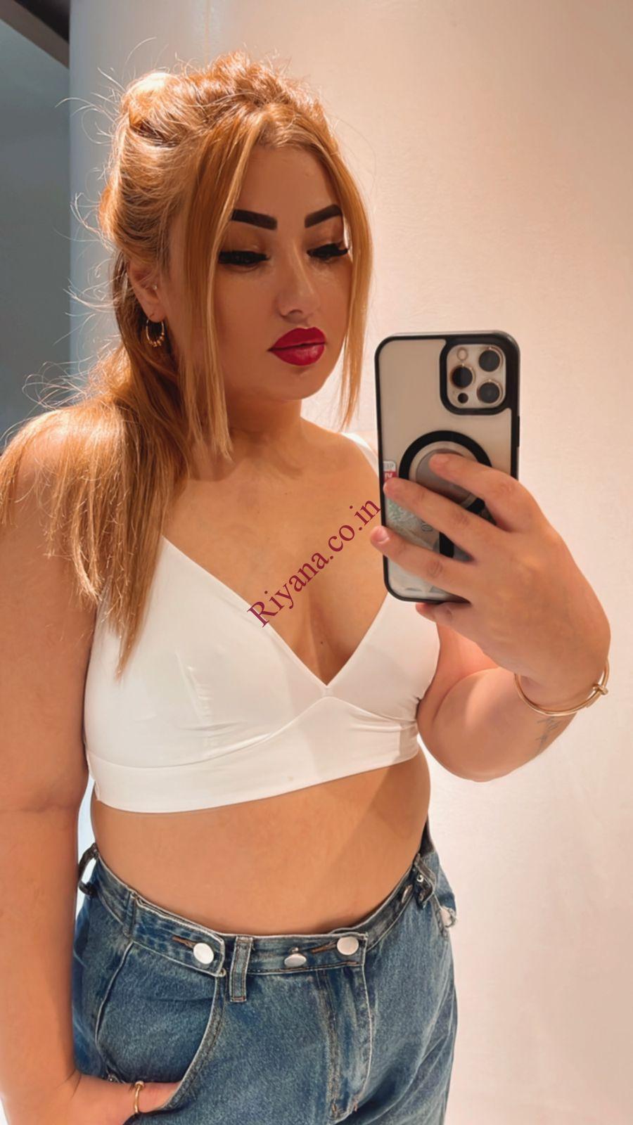 Verified Call Girls In Greater Noida Delhi 8826243211